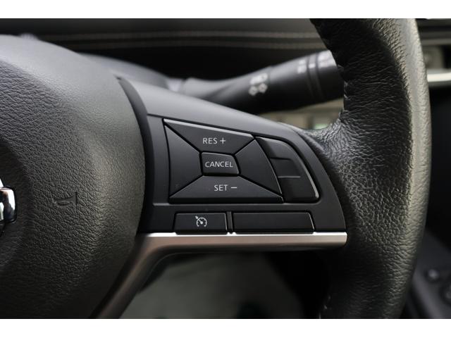 セレナ ハイウェイスター　ワンオーナー　ＥＴＣ　全周囲カメラ　ナビ　ＴＶ　オートクルーズコントロール　パークアシスト　衝突被害軽減システム　両側スライド・片側電動　オートライト　スマートキー　アイドリングストップ　ＣＶＴ（4枚目）