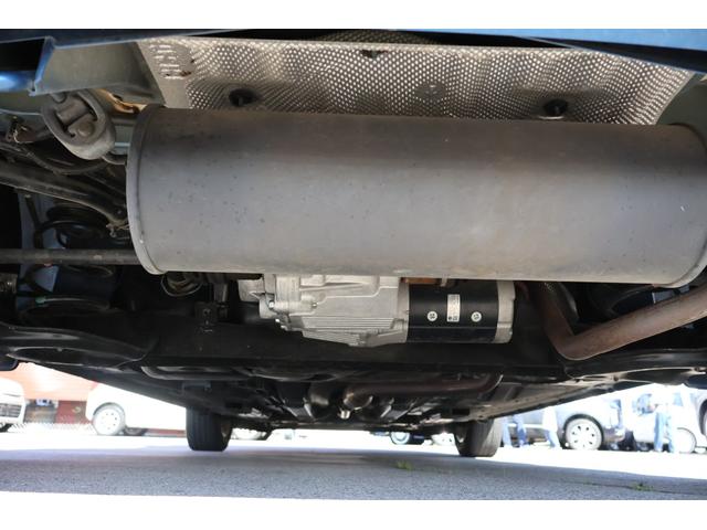 ノート ｅ－パワー　Ｘ　ＦＯＵＲ　Ｖセレクション　４ＷＤ　純正ナビ　フルセグＴＶ　アラウンドビュー　デジタルインナーミラー　エマージェンシブレーキ　ＬＥＤヘッドライト　ＥＴＣ　純正ＡＷ　プッシュスタート　インテリキー　オートライト　スマートキー（22枚目）