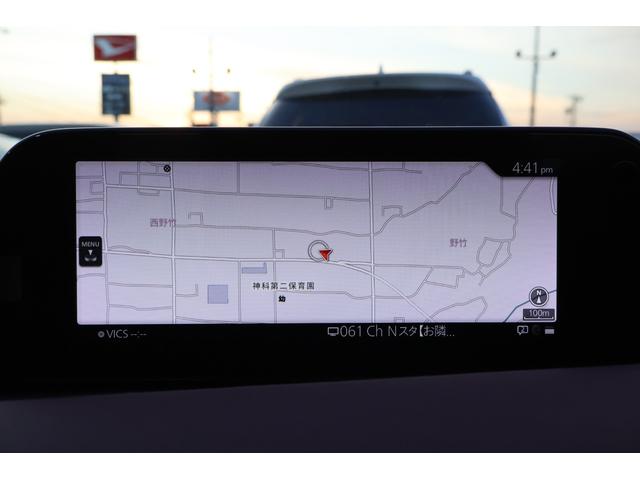 MAZDA3ファストバック XDバーガンディ セレクション 4WD ワンオーナー 純正ナビ フルセグTV 360°ビューモニター レッドレザーシート シートヒーター ステアヒーター ETC LEDヘッドライト スマートキー クリーンディーゼル(3枚目)