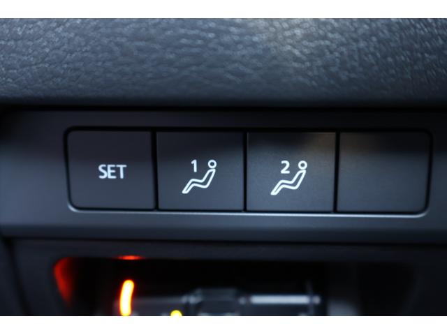 MAZDA3ファストバック XDバーガンディ セレクション 4WD ワンオーナー 純正ナビ フルセグTV 360°ビューモニター レッドレザーシート シートヒーター ステアヒーター ETC LEDヘッドライト スマートキー クリーンディーゼル(25枚目)