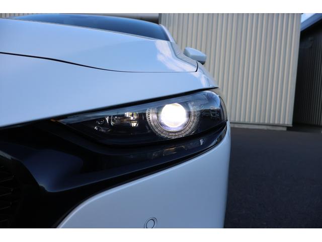 MAZDA3ファストバック XDバーガンディ セレクション 4WD ワンオーナー 純正ナビ フルセグTV 360°ビューモニター レッドレザーシート シートヒーター ステアヒーター ETC LEDヘッドライト スマートキー クリーンディーゼル(27枚目)