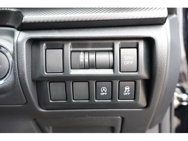 インプレッサスポーツ １．６ｉ－Ｌアイサイト　４ＷＤ　社外ナビ　バックモニター　ＥＴＣ　ＬＥＤヘッドライト　プッシュスタート　衝突被害軽減ブレーキ　フォグランプ　レンタアップ　　ＴＶ　クリアランスソナー　クルーズコントロール　アルミホイール（8枚目）