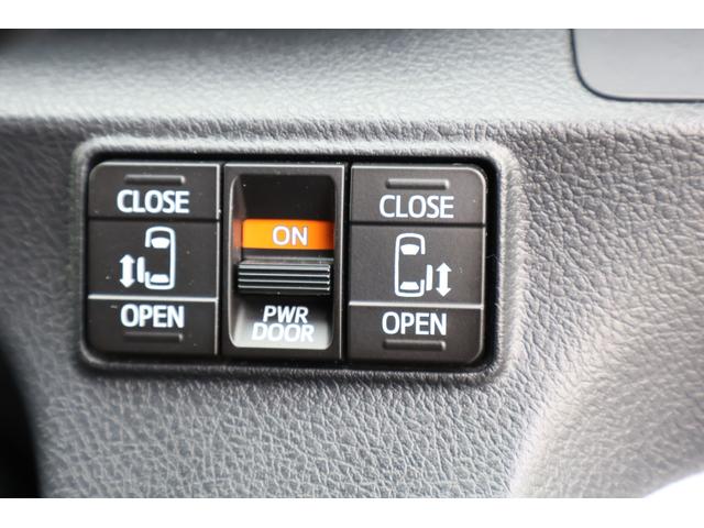 シエンタ ハイブリッドG クエロ 純正ナビ ハーフレザーシート パノラミックビューモニター ETC LEDヘッドライト 両側電動スライドドア 7人乗り フォグランプ TV クルーズコントロール オートマチックハイビーム オートライト(7枚目)