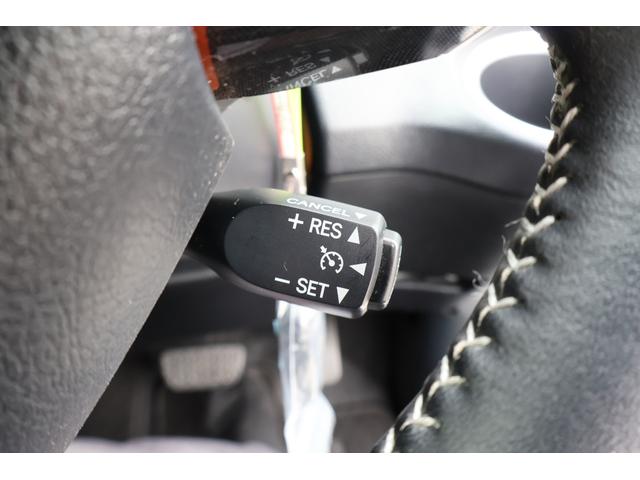 シエンタ ハイブリッドG クエロ 純正ナビ ハーフレザーシート パノラミックビューモニター ETC LEDヘッドライト 両側電動スライドドア 7人乗り フォグランプ TV クルーズコントロール オートマチックハイビーム オートライト(27枚目)