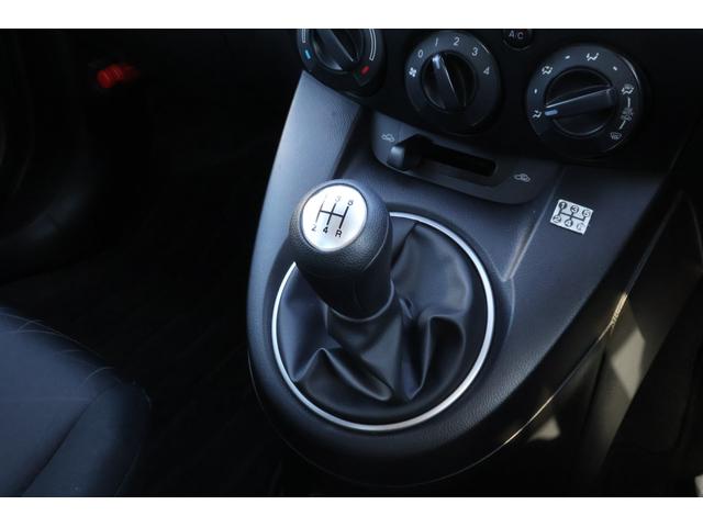 デミオ 13C 5速MT 純正ナビ TV キーレス 電動格納ドアミラー 衝突安全ボディ ABS CD エアコン パワーステアリング パワーウィンドウ(6枚目)