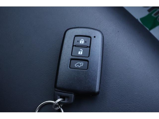 ハリアーハイブリッド プレミアム 4WD ワンオーナー 純正9インチナビ フルセグTV バックカメラ ETC2.0 トヨタセーフティセンス パワーバックドア ハーフレザー パワーシート LEDヘッドライト(11枚目)