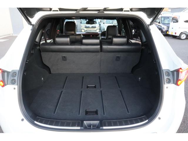 ハリアーハイブリッド プレミアム 4WD ワンオーナー 純正9インチナビ フルセグTV バックカメラ ETC2.0 トヨタセーフティセンス パワーバックドア ハーフレザー パワーシート LEDヘッドライト(19枚目)