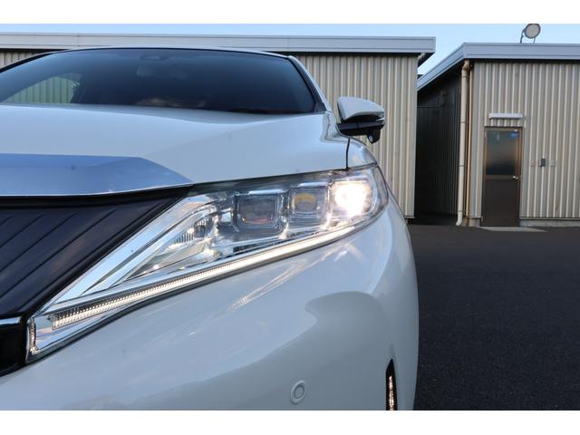 ハリアーハイブリッド プレミアム 4WD ワンオーナー 純正9インチナビ フルセグTV バックカメラ ETC2.0 トヨタセーフティセンス パワーバックドア ハーフレザー パワーシート LEDヘッドライト(21枚目)