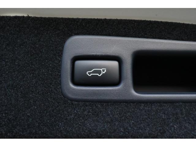 ハリアーハイブリッド プレミアム 4WD ワンオーナー 純正9インチナビ フルセグTV バックカメラ ETC2.0 トヨタセーフティセンス パワーバックドア ハーフレザー パワーシート LEDヘッドライト(36枚目)