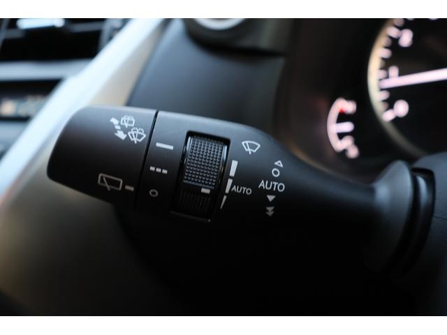 ＮＸ ＮＸ２００ｔ　Ｉパッケージ　４ＷＤ　純正ナビ　バックカメラ　フルセグＴＶ　ＥＴＣ　ブラックレザー　パワーシート　パワーバックドア　衝突被害軽減ブレーキ　ＬＥＤヘッドライト　スマートキー　バックカメラ　クルーズコントロール（25枚目）