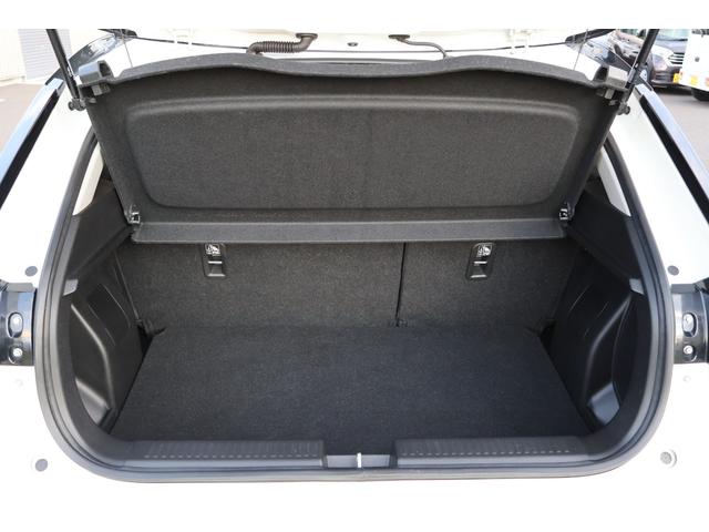 フロンクス ベースグレード 4WD 純正9インチナビ 全方位カメラ フルセグTV スズキセーフティサポート クルーズコントロール ハーフレザー シートヒーター LEDヘッドライト 純正AW(20枚目)