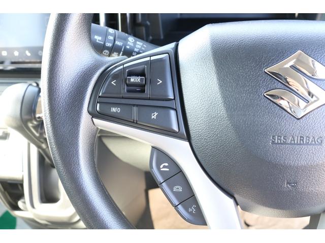 ソリオ ハイブリッドＭＧ　登録済未使用車　４ＷＤ　純正ナビ　全方位モニター　クルーズコントロール　スズキセーフティーサポート　フルセグＴＶ　両側スライド・片側電動　クルーズコントロール　オートライト　スマートキー（9枚目）