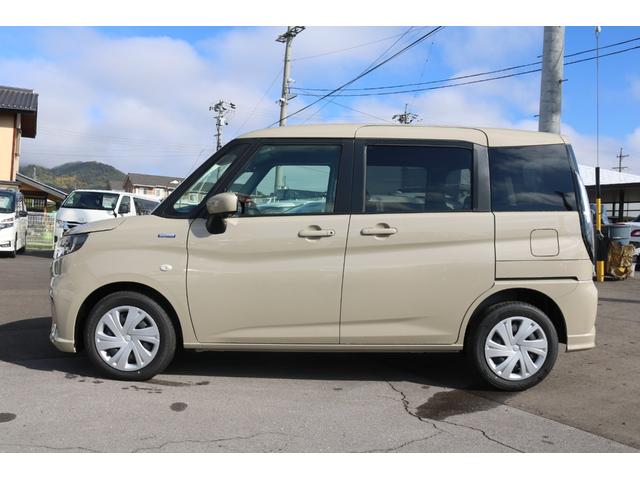 ソリオ ハイブリッドＭＧ　登録済未使用車　４ＷＤ　純正ナビ　全方位モニター　クルーズコントロール　スズキセーフティーサポート　フルセグＴＶ　両側スライド・片側電動　クルーズコントロール　オートライト　スマートキー（16枚目）