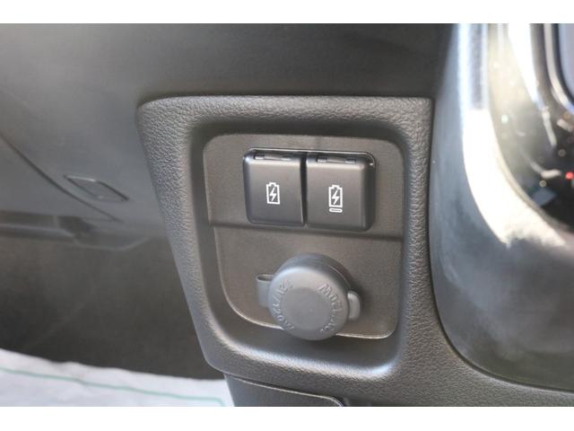 ソリオ ハイブリッドＭＸ　登録済未使用車　４ＷＤ　ＨＹＢＲＩＤ　メモリーナビ　全方位モニター　レーダークルーズコントロール　スズキセーフティサポート　ＬＥＤヘッドライト　フルセグＴＶ　両側スライド・片側電動　アルミホイール（8枚目）