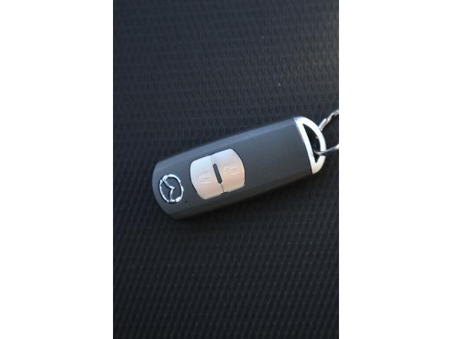 MAZDA2 15Sプロアクティブ 6速MT ワンオーナー 純正ナビ バックカメラ シートヒーター ETC オートエグゼダウンサス ETC クリアランスソナー 衝突被害軽減システム アルミホイール LEDヘッドランプ シートヒーター(11枚目)