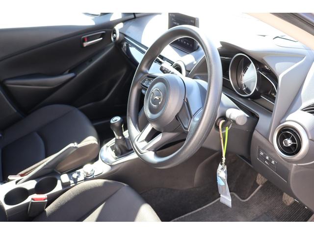 MAZDA2 15Sプロアクティブ 6速MT ワンオーナー 純正ナビ バックカメラ シートヒーター ETC オートエグゼダウンサス ETC クリアランスソナー 衝突被害軽減システム アルミホイール LEDヘッドランプ シートヒーター(27枚目)
