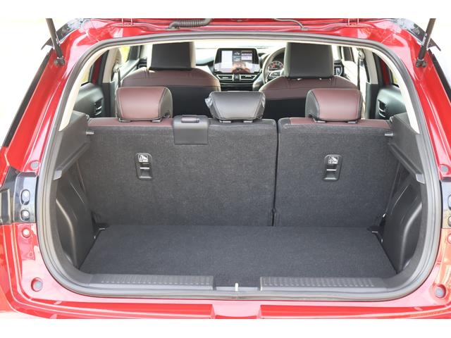 フロンクス ベースグレード 4WD デモカーアップ 全周囲カメラ Pセンサー クルコン レーンアシスト BSM スズキセーフティサポート ナビ HUD オートライト LEDヘッドランプ アルミ パドルシフト シートヒーター(19枚目)