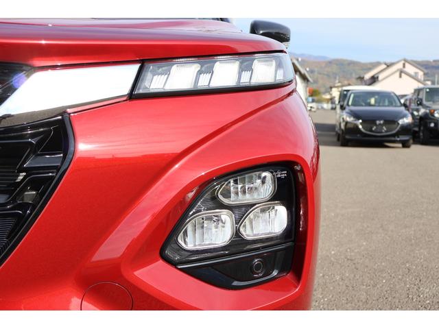 フロンクス ベースグレード 4WD デモカーアップ 全周囲カメラ Pセンサー クルコン レーンアシスト BSM スズキセーフティサポート ナビ HUD オートライト LEDヘッドランプ アルミ パドルシフト シートヒーター(30枚目)