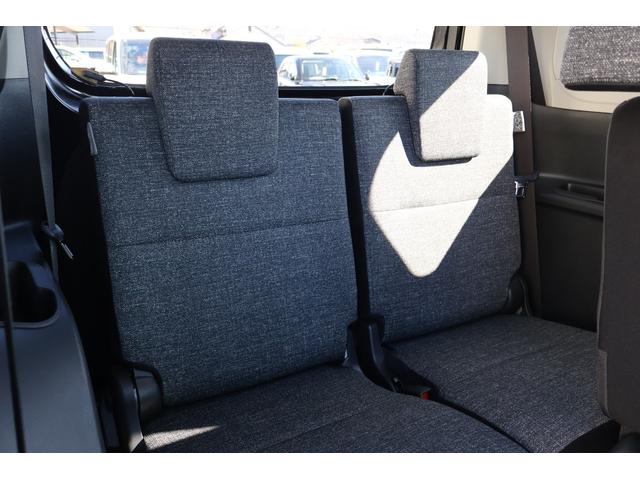 シエンタ ハイブリッドＺ　４ＷＤ　１０．５ディスプレイオーディオナビ　パノラミックビューモニター　フルセグＴＶ　フリップダウンモニター　セーフティセンス　ＥＴＣ　ＬＥＤヘッドライト　両側パワースライドドア（30枚目）