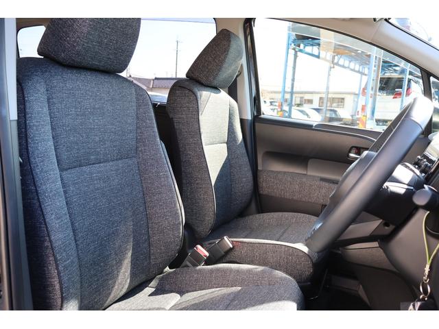 シエンタ ハイブリッドＺ　４ＷＤ　１０．５ディスプレイオーディオナビ　パノラミックビューモニター　フルセグＴＶ　フリップダウンモニター　セーフティセンス　ＥＴＣ　ＬＥＤヘッドライト　両側パワースライドドア（32枚目）