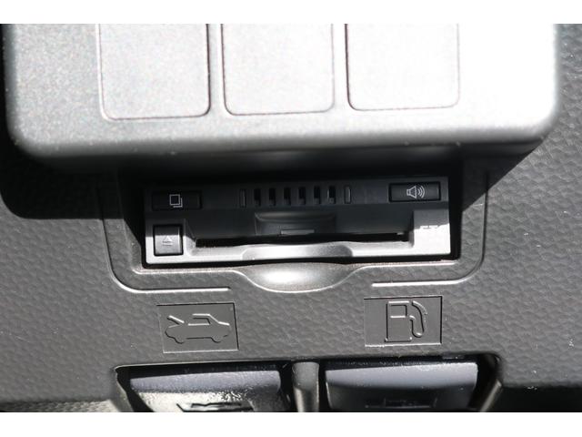 タンク カスタムＧ　Ｓ　ワンオーナー　４ＷＤ　純正９インチナビ　バックカメラ　クルコン　両側電動スライドドア　シートヒーター　ＥＴＣ（10枚目）
