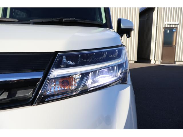 タンク カスタムＧ　Ｓ　ワンオーナー　４ＷＤ　純正９インチナビ　バックカメラ　クルコン　両側電動スライドドア　シートヒーター　ＥＴＣ（19枚目）