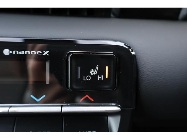 ヴォクシー Ｓ－Ｇ　登録済未使用車　４ＷＤ　純正１０．５ナビ　全方位モニター　フルセグＴＶ　両側パワスラ　ユニバーサルステップ　リアフリップダウン　チームメイトアドバンストパーク　快適利便ＭＩＤ　ＥＴＣ　シートヒーター（34枚目）