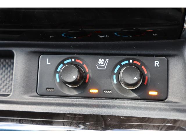 アルファード ２．５Ｓ　Ｃパッケージ　４ＷＤ　レンタ歴　三眼ＬＥＤヘッドライト　シートベンチレーション　寒冷地仕様　ディスプレイオーディオナビ　ＡＣ１００Ｖ　バックカメラ　ＥＴＣ　シート・ステアヒーター（13枚目）