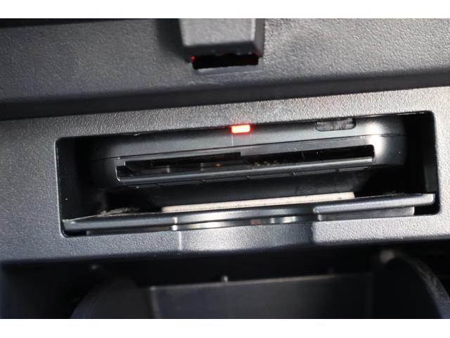 アルファード ２．５Ｓ　Ｃパッケージ　４ＷＤ　レンタ歴　三眼ＬＥＤヘッドライト　シートベンチレーション　寒冷地仕様　ディスプレイオーディオナビ　ＡＣ１００Ｖ　バックカメラ　ＥＴＣ　シート・ステアヒーター（16枚目）