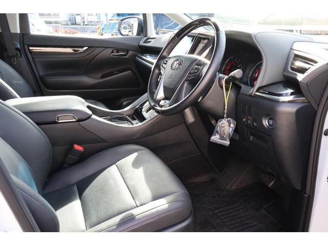 アルファード ２．５Ｓ　Ｃパッケージ　４ＷＤ　レンタ歴　三眼ＬＥＤヘッドライト　シートベンチレーション　寒冷地仕様　ディスプレイオーディオナビ　ＡＣ１００Ｖ　バックカメラ　ＥＴＣ　シート・ステアヒーター（32枚目）