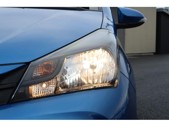 ヴィッツ Ｆ　ワンオーナー　４ＷＤ　ＥＴＣ　ナビ　ＴＶ　アルミホイール　キーレスエントリー　電動格納ミラー　ＣＶＴ　衝突安全ボディ　ＡＢＳ　ＥＳＣ　ＣＤ　ＤＶＤ再生　ＵＳＢ　エアコン　パワーステアリング（23枚目）