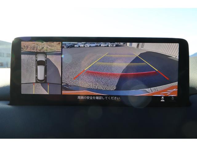 ＣＸ－８ ＸＤ　スポーツアピアランス　４ＷＤ　ワンオーナー　純正ディスプレイオーディオ　フルセグＴＶ　フリップダウン　ＣＤ　ＤＶＤ　ＢＯＳＥ　レッドレザー　パワーシート　シート・ステアヒーター　ベンチレーション　パワーリフトゲート　ＥＴＣ（3枚目）