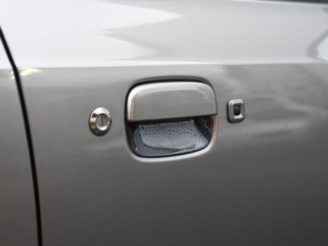 アルトワークス ベースグレード　ベースグレード（４名）／レカロシート／５速マニュアル／パワステ／パワーウィンドウ／ＥＴＣ／バックカメラ／スマートキー／プッシュスタート／オートライト／ＴＶ／ブルートゥースオーディオ（18枚目）