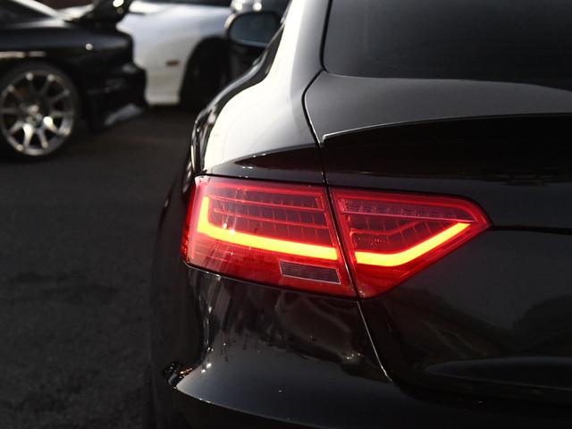 A5スポーツバック 2.0TFSIクワトロ 2.0TFSIクワトロ(4名)パワステ/パワーウィンドウ/シートヒーター/クルーズコントロール/スマートキー/キーレス/ETC/電動シート/パドルシフト/クルーズコントロール(14枚目)