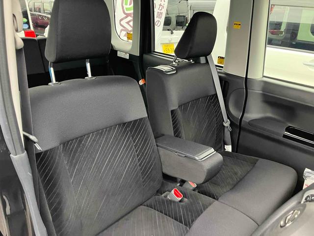 タント カスタムＸ　ＳＡＩＩＩ　４ＷＤ　ＥＴＣ　バックカメラ　両側スライド・片側電動　ＴＶ　クリアランスソナー　衝突被害軽減システム　オートマチックハイビーム　ＬＥＤヘッドランプ　スマートキー　アイドリングストップ　シートヒーター（8枚目）