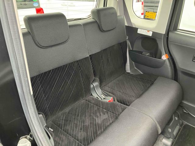 タント カスタムＸ　ＳＡＩＩＩ　４ＷＤ　ＥＴＣ　バックカメラ　両側スライド・片側電動　ＴＶ　クリアランスソナー　衝突被害軽減システム　オートマチックハイビーム　ＬＥＤヘッドランプ　スマートキー　アイドリングストップ　シートヒーター（10枚目）