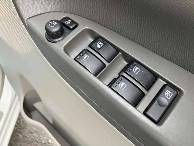 タント Ｌ　両側スライドドア　キーレスエントリー　アイドリングストップ　電動格納ミラー　ベンチシート　ＣＶＴ　盗難防止システム　ＡＢＳ　ＥＳＣ　ＣＤ　衝突安全ボディ　エアコン　パワーステアリング　パワーウィンドウ（9枚目）