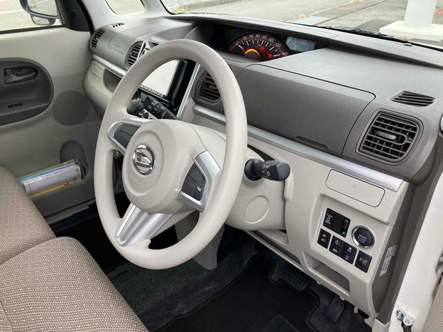 タント Ｘ　ＥＴＣ　両側スライド・片側電動　ＴＶ　衝突被害軽減システム　オートマチックハイビーム　スマートキー　アイドリングストップ　電動格納ミラー　シートヒーター　ベンチシート　ＣＶＴ　盗難防止システム　ＡＢＳ（6枚目）