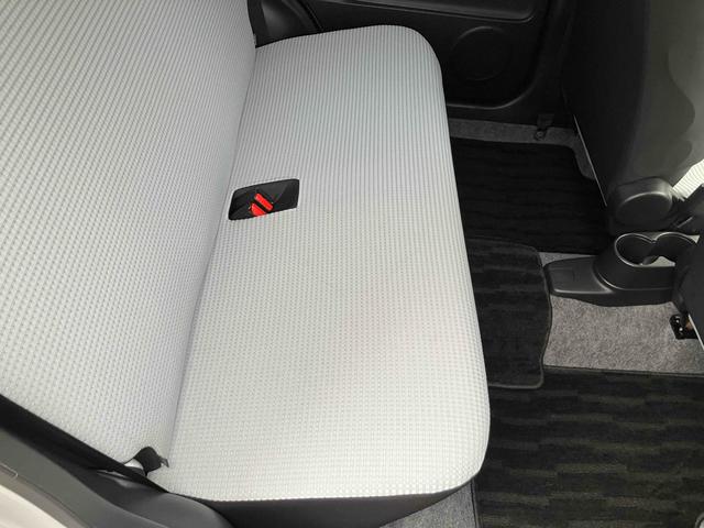 キャロル ＧＬ　ドライブレコーダー　衝突被害軽減システム　キーレスエントリー　アイドリングストップ　シートヒーター　ＣＶＴ　盗難防止システム　ＡＢＳ　ＥＳＣ　ＣＤ　ミュージックプレイヤー接続可　衝突安全ボディ（13枚目）