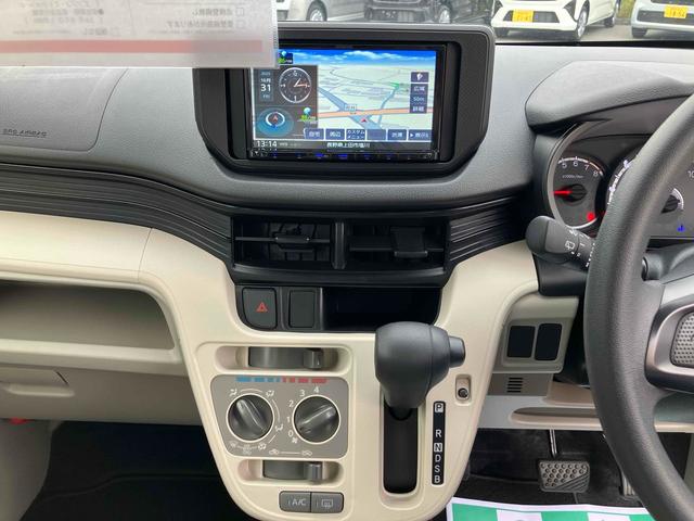 ナビ付き♪旅行やドライブも楽しいひと時！初めての道でも迷うことなくエスコートしてくれます。