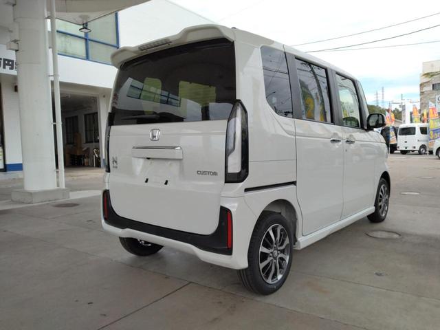 Ｎ－ＢＯＸカスタム ベースグレード　届出済未使用車　４ＷＤ　両側パワースライドドア　シートヒーター　オートブレーキホールド　電動パーキング　アダプティブクルーズコントロール　衝突軽減ブレーキ　レーンキープアシストオートマチックハイビーム（5枚目）