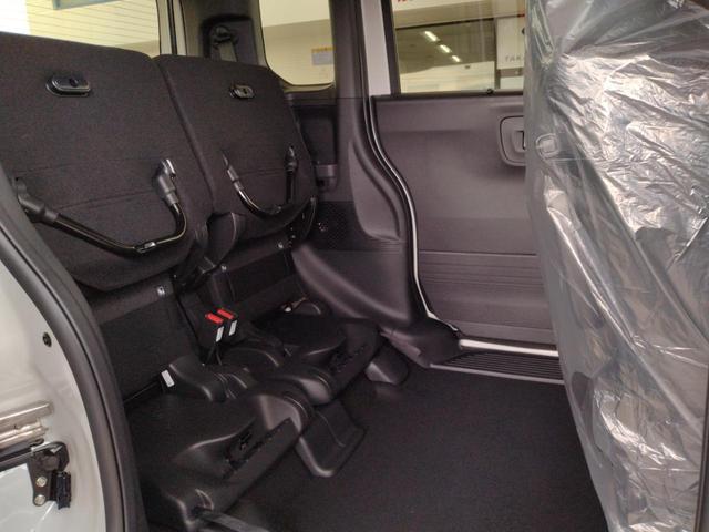 Ｎ－ＢＯＸカスタム ベースグレード　届出済未使用車　４ＷＤ　両側パワースライドドア　シートヒーター　オートブレーキホールド　電動パーキング　アダプティブクルーズコントロール　衝突軽減ブレーキ　レーンキープアシストオートマチックハイビーム（17枚目）