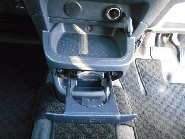 ソリオ X-DJE 衝突軽減ブレーキ 4WD 左側パワースライドドア クルーズコントロール 前席シートヒーター ETC リア用簡易テーブル 車検整備付き(19枚目)