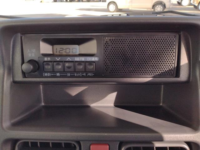 キャリイトラック ＫＣ　届出済未使用車　４ＷＤ　ＡＴ　コーナーセンサー　エアコン　パワステ　パワーウィンドウ　キーレス　オートライト　横滑り防止　車検令和９年１０月（23枚目）