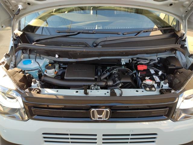 N-BOXジョイ ベースグレード 届出済未使用車 4WD クルーズコントロール シートヒーター 両側パワースライドドア 電動パーキング オートブレーキホールド オートマチックハイビーム コーナーセンサー ホンダセンシング(10枚目)