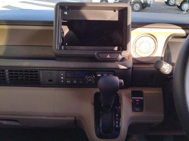 N-BOXジョイ ベースグレード 届出済未使用車 4WD クルーズコントロール シートヒーター 両側パワースライドドア 電動パーキング オートブレーキホールド オートマチックハイビーム コーナーセンサー ホンダセンシング(28枚目)