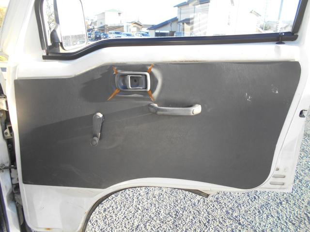 ハイゼットトラック スペシャル ワンオーナー 5速MT パートタイム4WD 走行10,570km 車検令和9年4月 純正12インチホイール ハロゲンヘッドライト(16枚目)