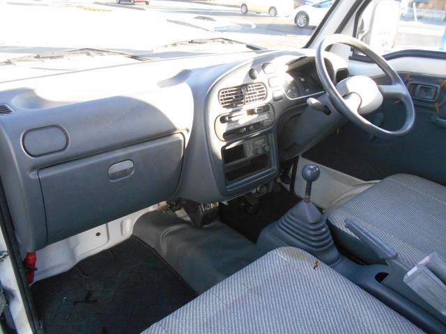 ハイゼットトラック スペシャル ワンオーナー 5速MT パートタイム4WD 走行10,570km 車検令和9年4月 純正12インチホイール ハロゲンヘッドライト(17枚目)