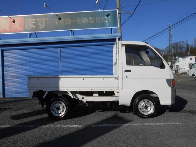 ハイゼットトラック スペシャル ワンオーナー 5速MT パートタイム4WD 走行10,570km 車検令和9年4月 純正12インチホイール ハロゲンヘッドライト(26枚目)