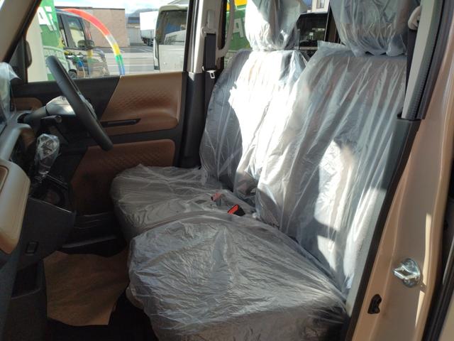 ������ȁ�����S�n���ǂ��V�[�g�Ȃ̂Œ����Ԃ̉^�]�ł����K�ɂ��߂������������܂��B�V�i�̃t���A�}�b�g�̂��������\�ł��B�f�ډӏ��ȊO�ɂ���]�̎ʐ^���������܂����炨�C�y�ɂ��₢���킹�������B